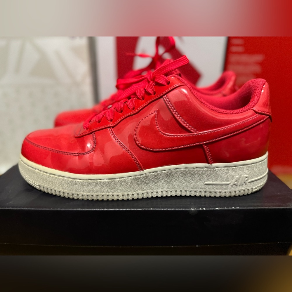Nike Air Force 1 Low Siren Red Patent leather